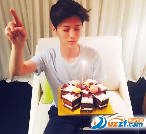 鹿晗420生日快乐图片祝福生成器