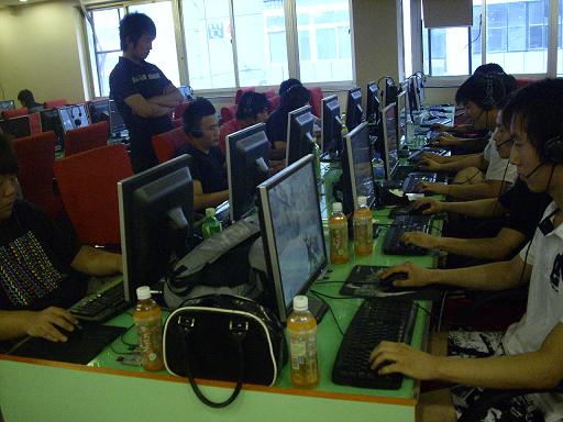 cf月影官网最新版辅助工具