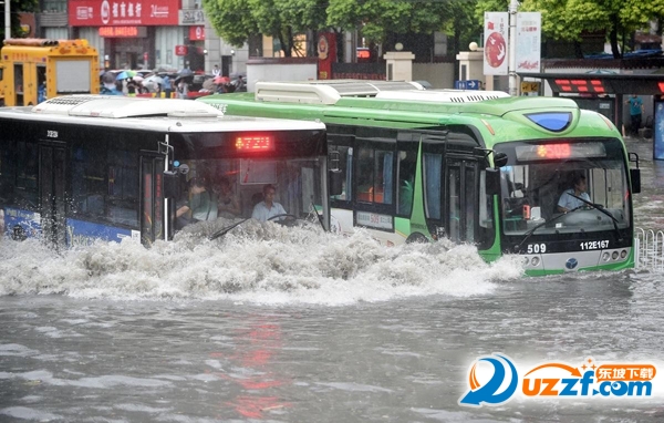 2016武汉暴雨图片