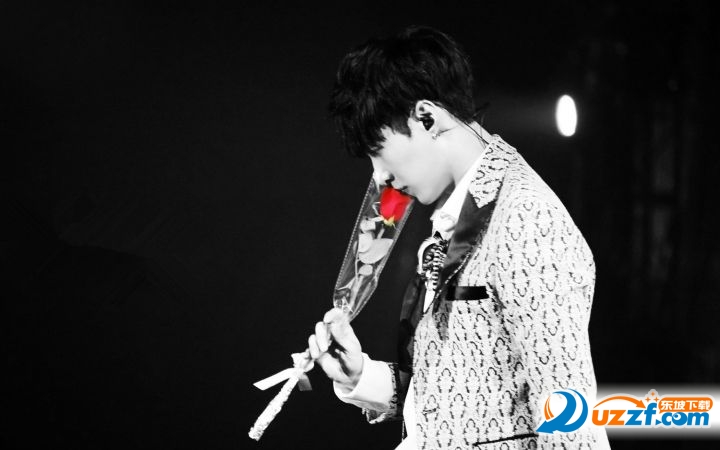 张艺兴最新图片2016